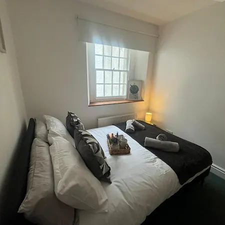 Robinson's Retreat - - District * Cockermouth