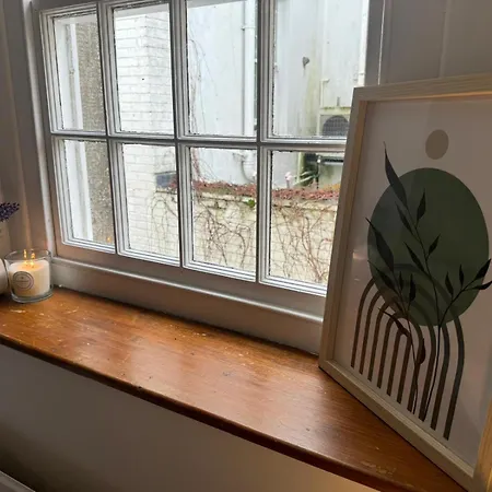 Dom wakacyjny Robinson's Retreat - - District